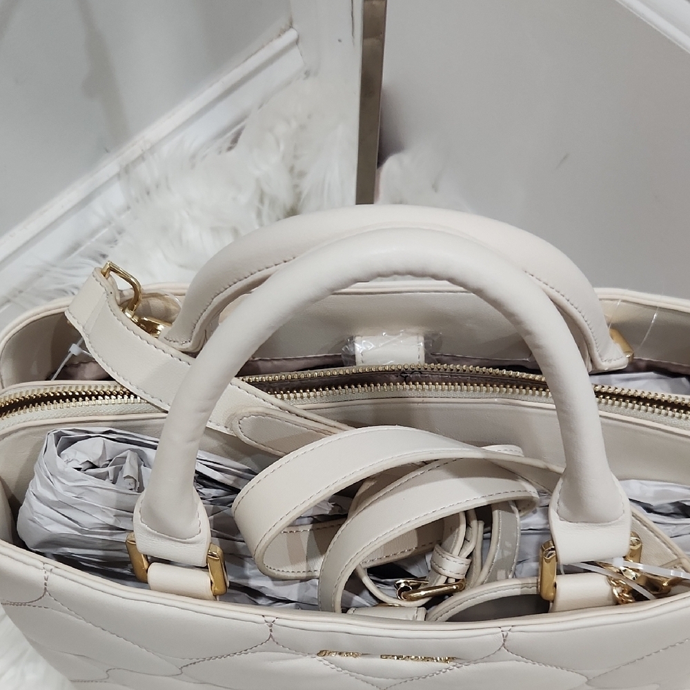 🔹️Betsey Johnson🔹️ Chalk XODELTA  Quilted Heart Satchel Bag Wallet Bundle Set - Picture 5 of 12